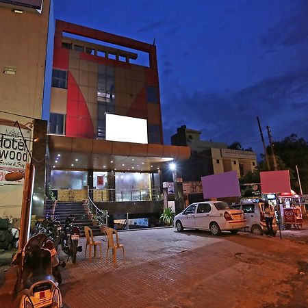 Star Hotel آغْرا المظهر الخارجي الصورة