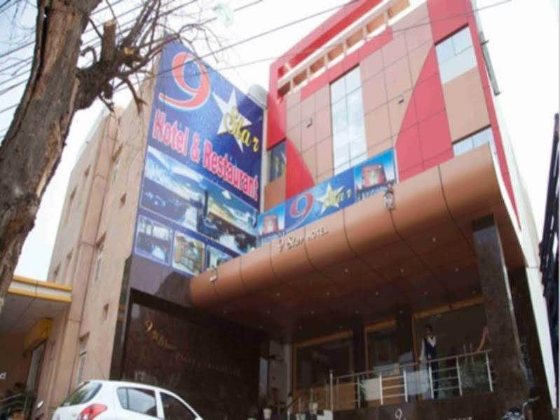 Star Hotel آغْرا المظهر الخارجي الصورة